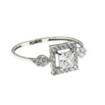 خاتم ذهب ابيض تصميم الماس - الصورة 2